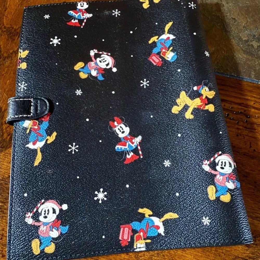 Disney charming planner